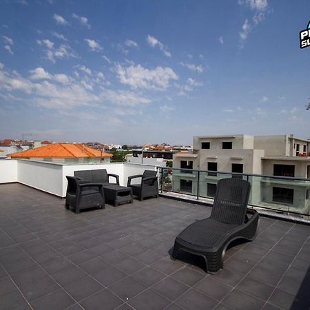 Peniche Surf Camp luxurious Two&Three Room Apartments Exterior foto