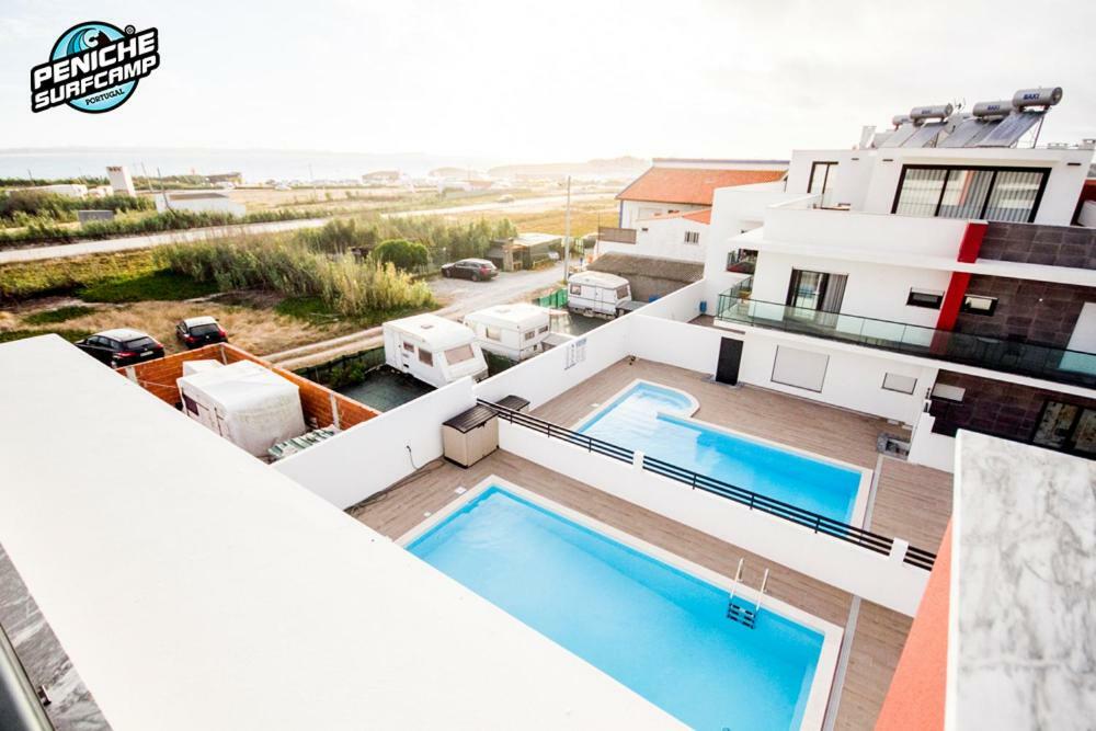 Peniche Surf Camp luxurious Two&Three Room Apartments Exterior foto